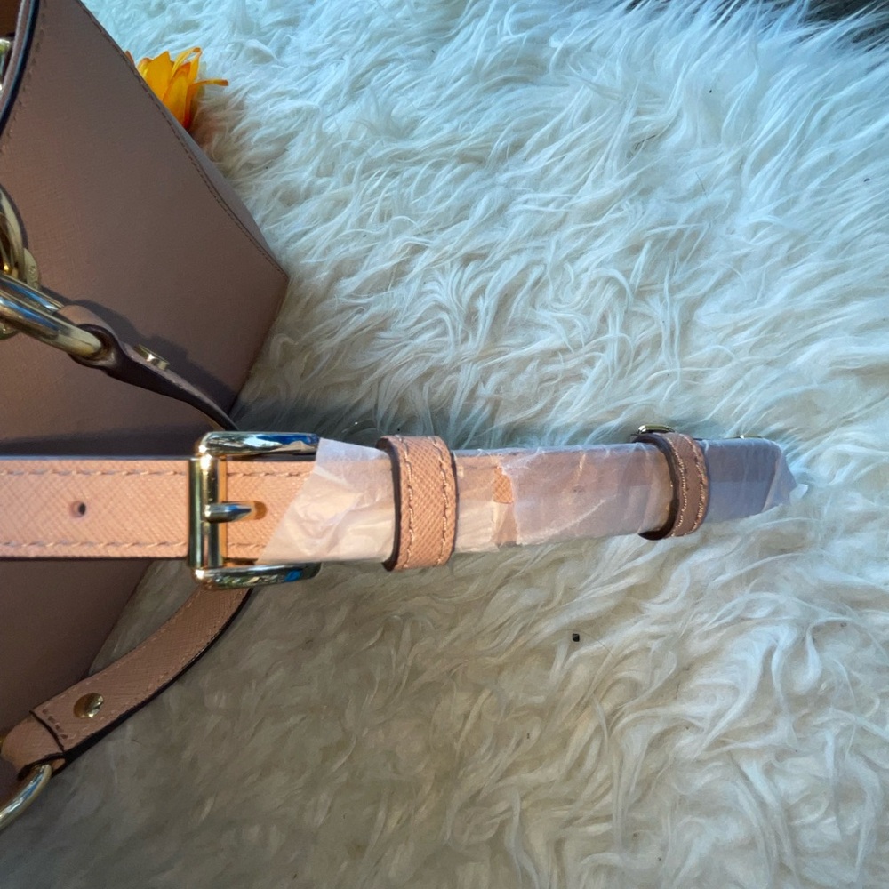NWOT $248 Michael Kira Cynthia Saffiano leather satchel with longer strap - Picture 6 of 15